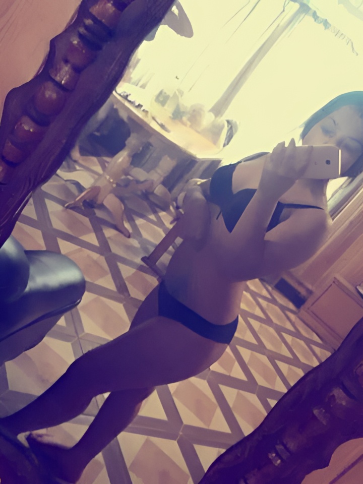 Индивидуалка Дина, доступна для личного знакомства от 2000 руб