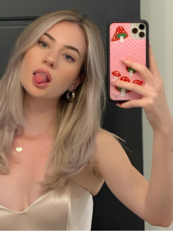 Раиса привлекальеная девушка из Шахт цена от 2000 руб