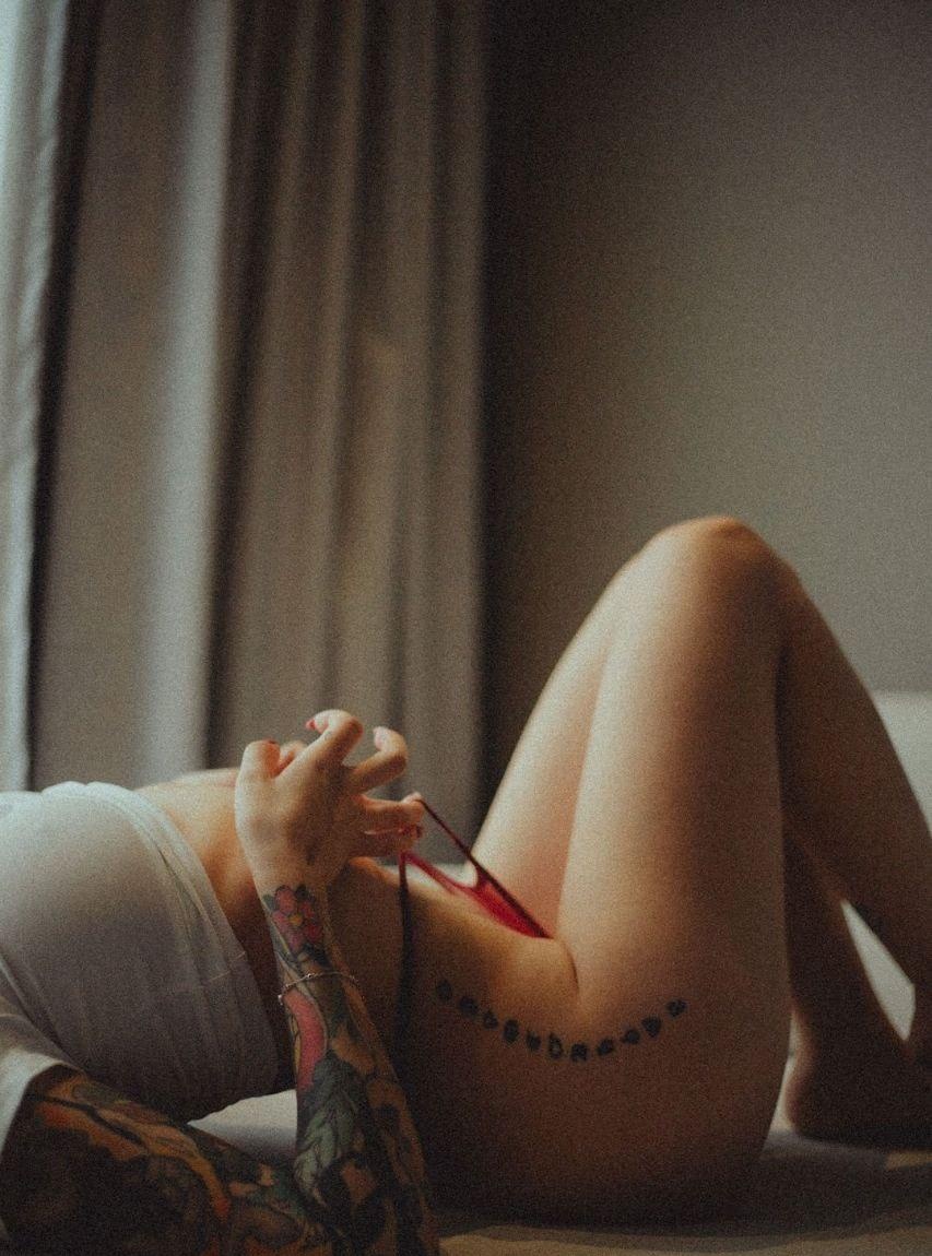 Лера привлекальеная девушка из Шахт цена от 7000 руб