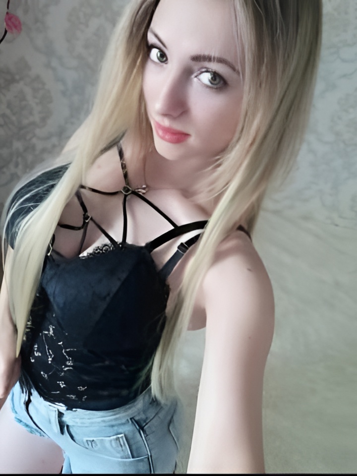 Индивидуалка Яна, доступна для личного знакомства от 2000 руб