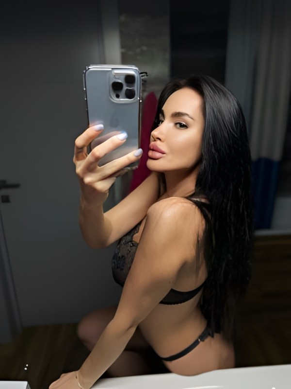 Розалия привлекательная девушка из Шахт цена от 5000 руб