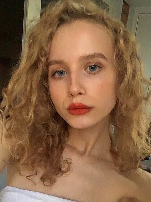 Ника привлекательная девушка из Шахт цена от 3000 руб