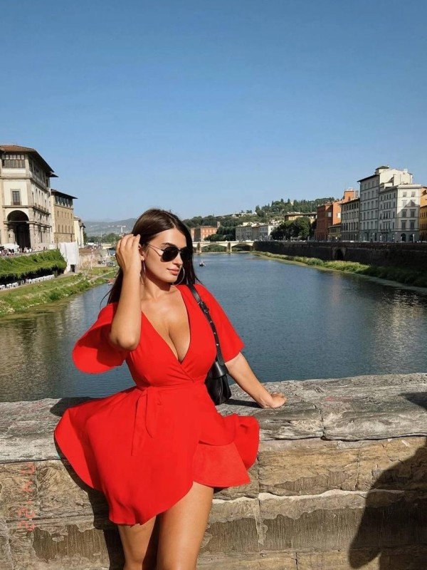 Варвара привлекательная девушка из Шахт цена от 6000 руб